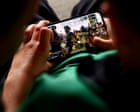 Source-feed image associated with Roblox commits to privacy overhaul after eSafety discovers adults can contact children via gaming platform