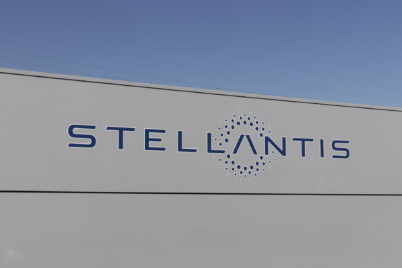 Source-feed image associated with Stellantis to Recall Over 200,000 Jeep Vehicles Over Tire-Pressure Monitor