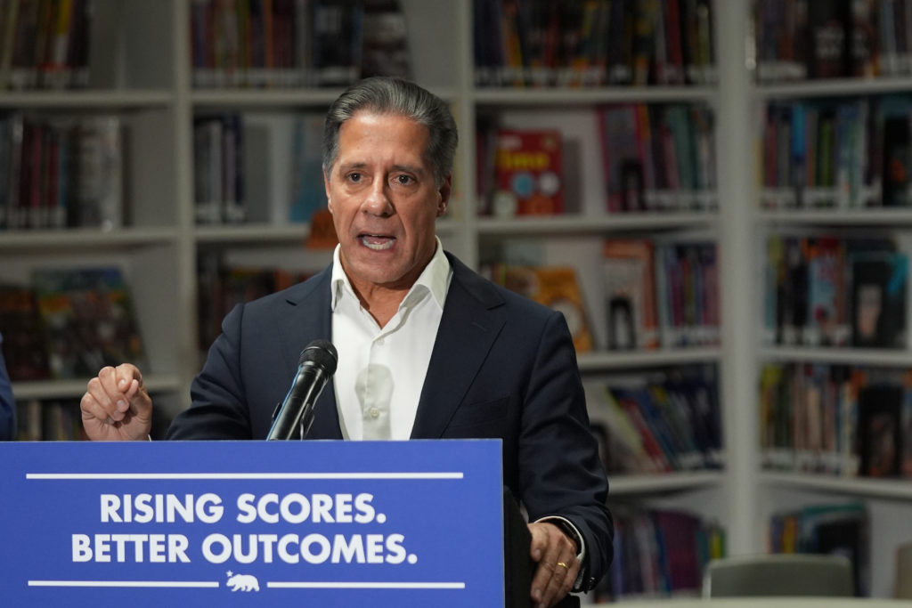 Source-feed image associated with Los Angeles schools superintendent resigns after FBI search and months on paid leave