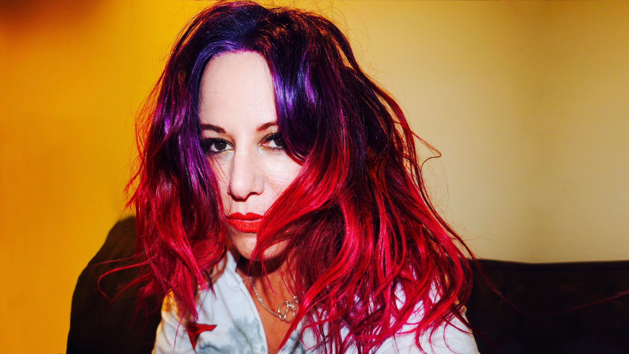 Source-feed image associated with L7’s Jennifer Finch Diagnosed With Brain Cancer