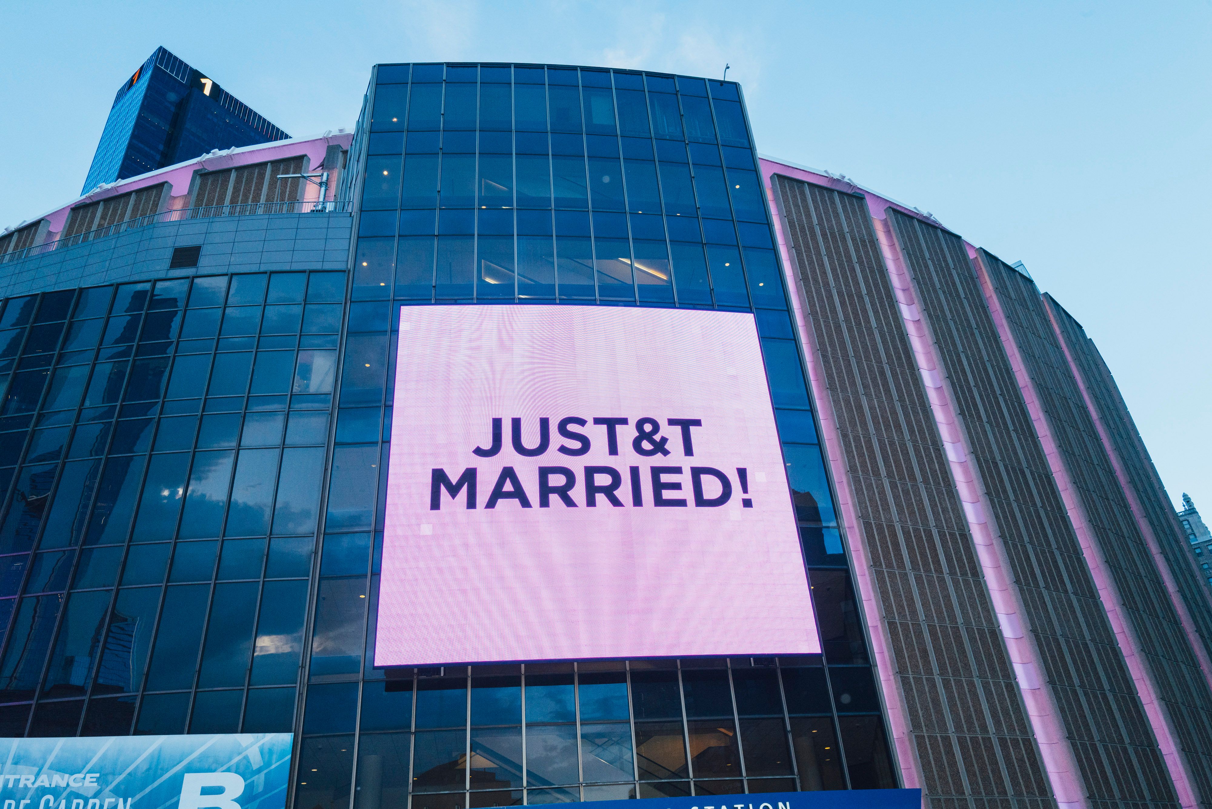 Source-feed image associated with Madison Square Garden Disabled Its Surveillance System for Taylor Swift’s Wedding