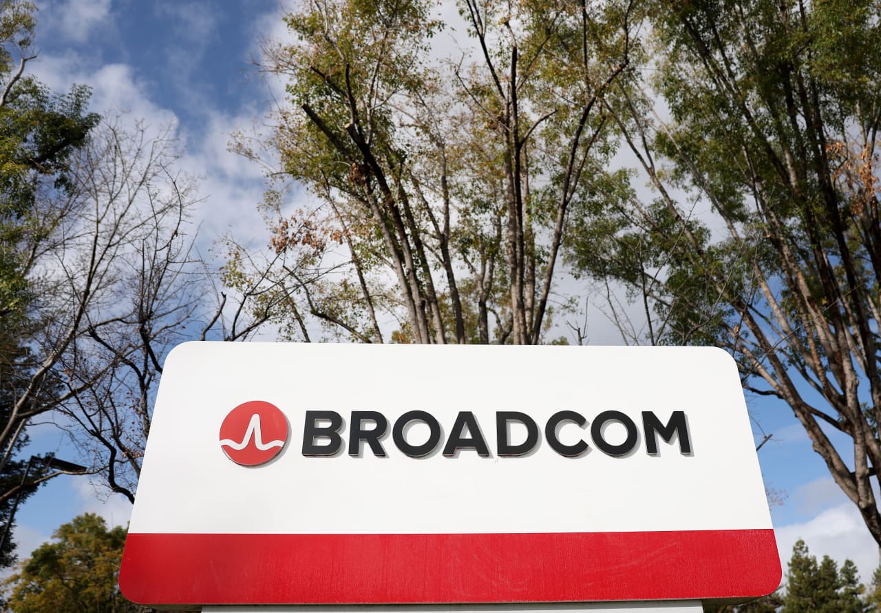 Source-feed image associated with Alphabet’s relentless AI spending is giving new shine to Broadcom’s stock