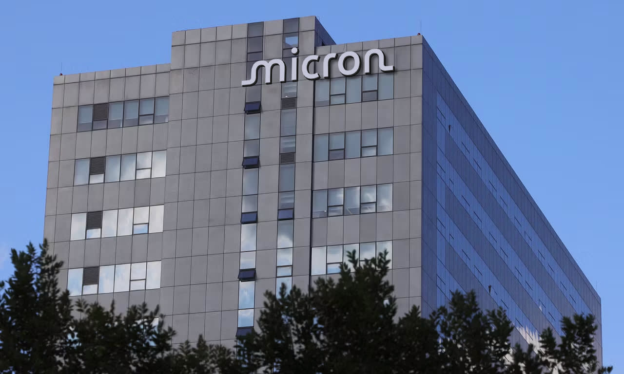 Source-feed image associated with Micron’s stock soars as UBS slaps on an out-of-sight price target