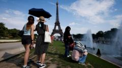 Source-feed image associated with France links sharp rise in drownings to heatwaves