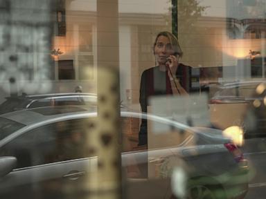 Source-feed image associated with Europe's record heat has overwhelmed Paris mortuaries and left families in distress