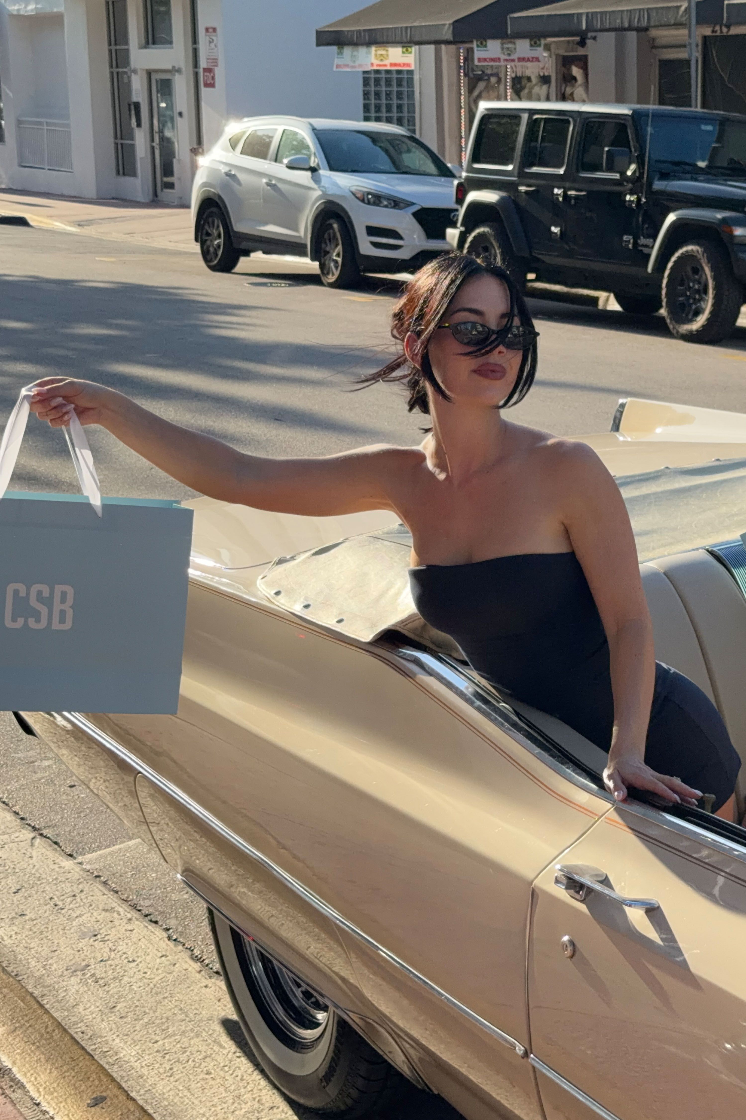 Source-feed image associated with Meet the Aussie Athleisure Brand Coming for Your Favorite Labels