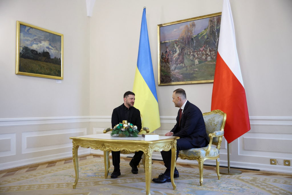 Source-feed image associated with Zelenskyy returns Poland's highest honor after Polish leader revokes it in a spat over history