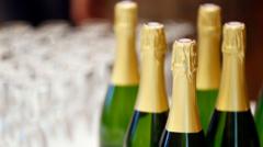 Source-feed image associated with Record heatwaves in France set to make champagne stronger