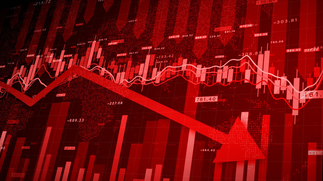 Source-feed image associated with 20 stocks likely to lose money even if the bull market continues