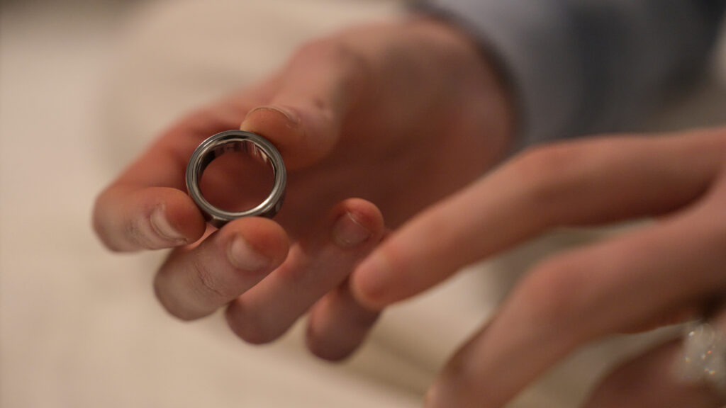 Source-feed image associated with STAT+: Oura files to goes public, reported $1.2B in earnings