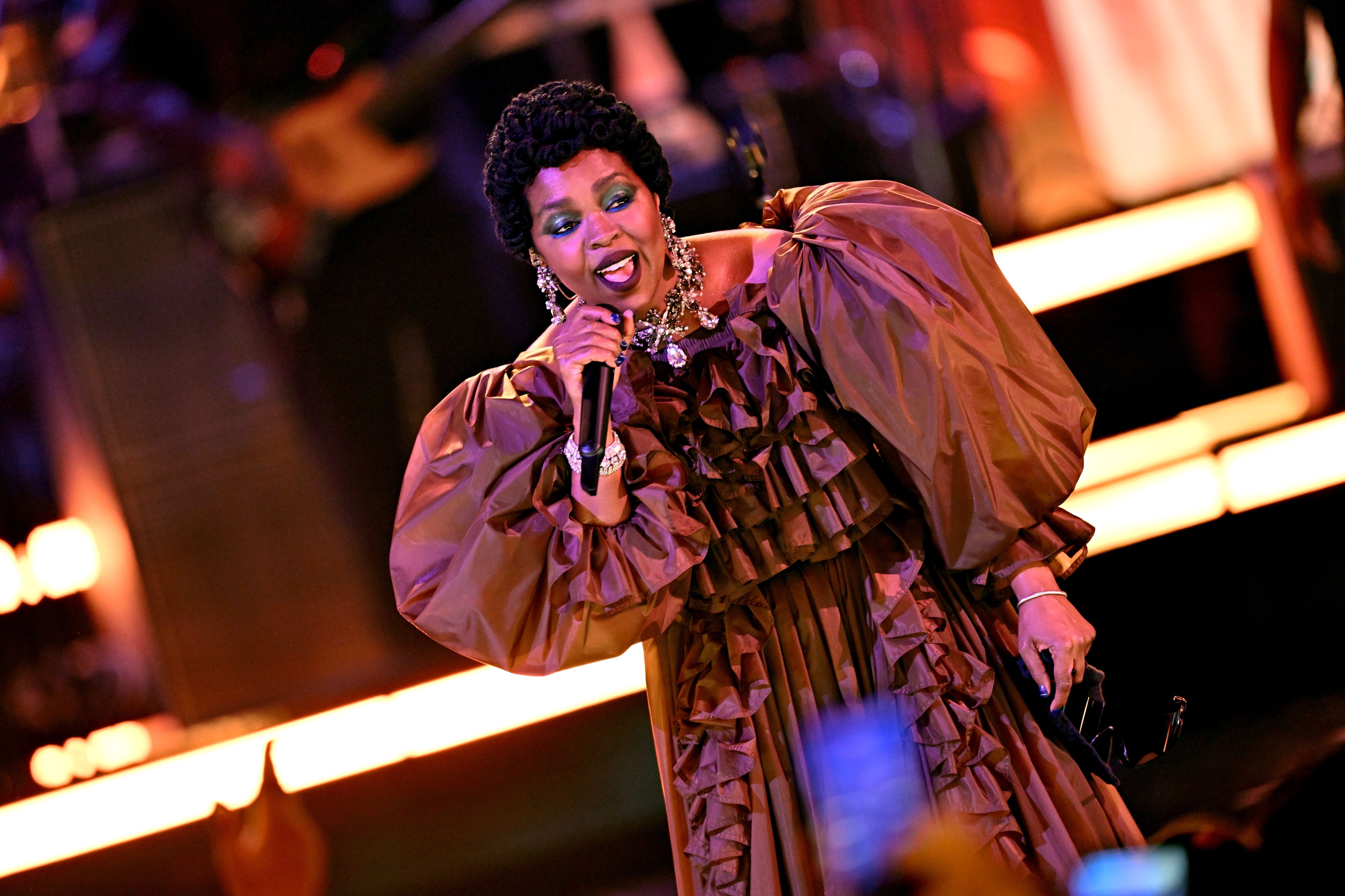 Source-feed image associated with Watch Ms. Lauryn Hill Tribute With SZA, Doechii, and Nas at BET Awards 2026