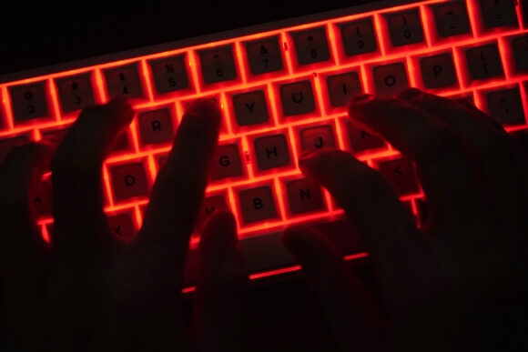 Image from linked report: Florida Cybersecurity Firm Head Charged With Scamming Victimized Businesses