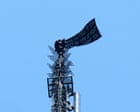 Source-feed image associated with Two people arrested in apparent marriage proposal atop Empire State Building