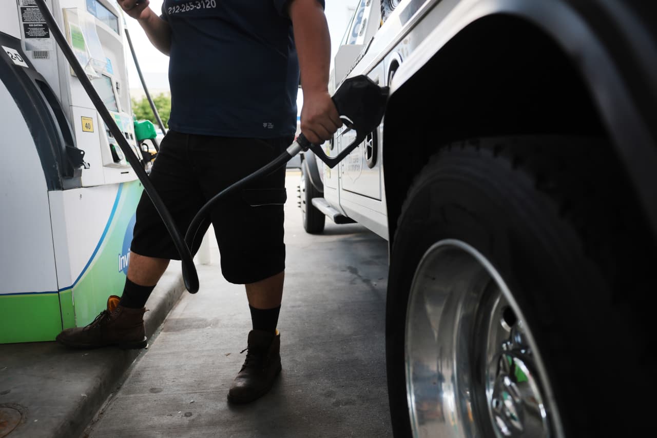 Source-feed image associated with Brace for $4 gas again: How U.S.-Iran tensions are threatening to end the price break at the pump