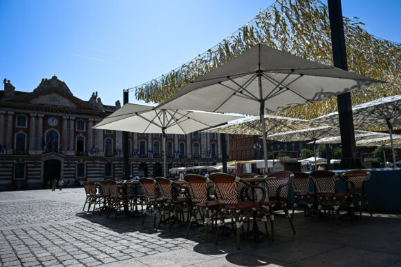 Source-feed image associated with Banks’ Exposure to Heat-Related Losses Faces Scrutiny in EU