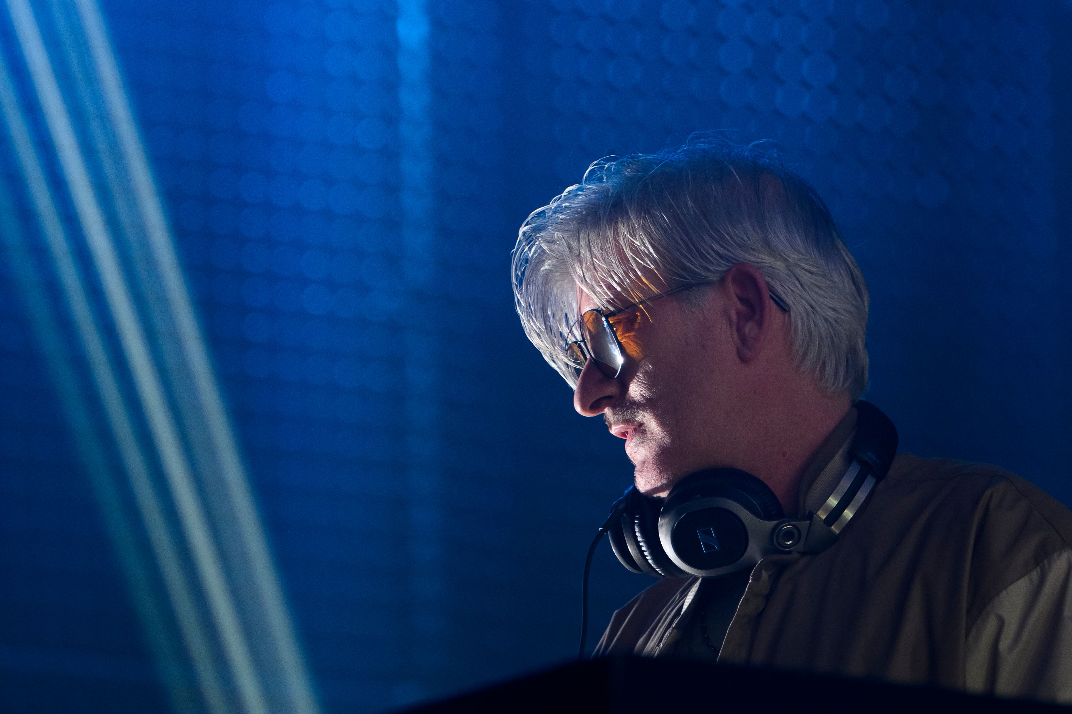 Source-feed image associated with Kavinsky Dies at 50