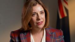 Source-feed image associated with Australians will be able to switch off social media algorithms under planned legislation