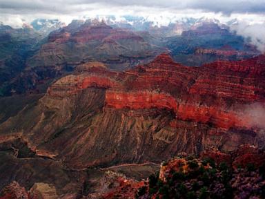 Source-feed image associated with 3 hikers die of suspected heat-related illness during rising temperatures at Grand Canyon