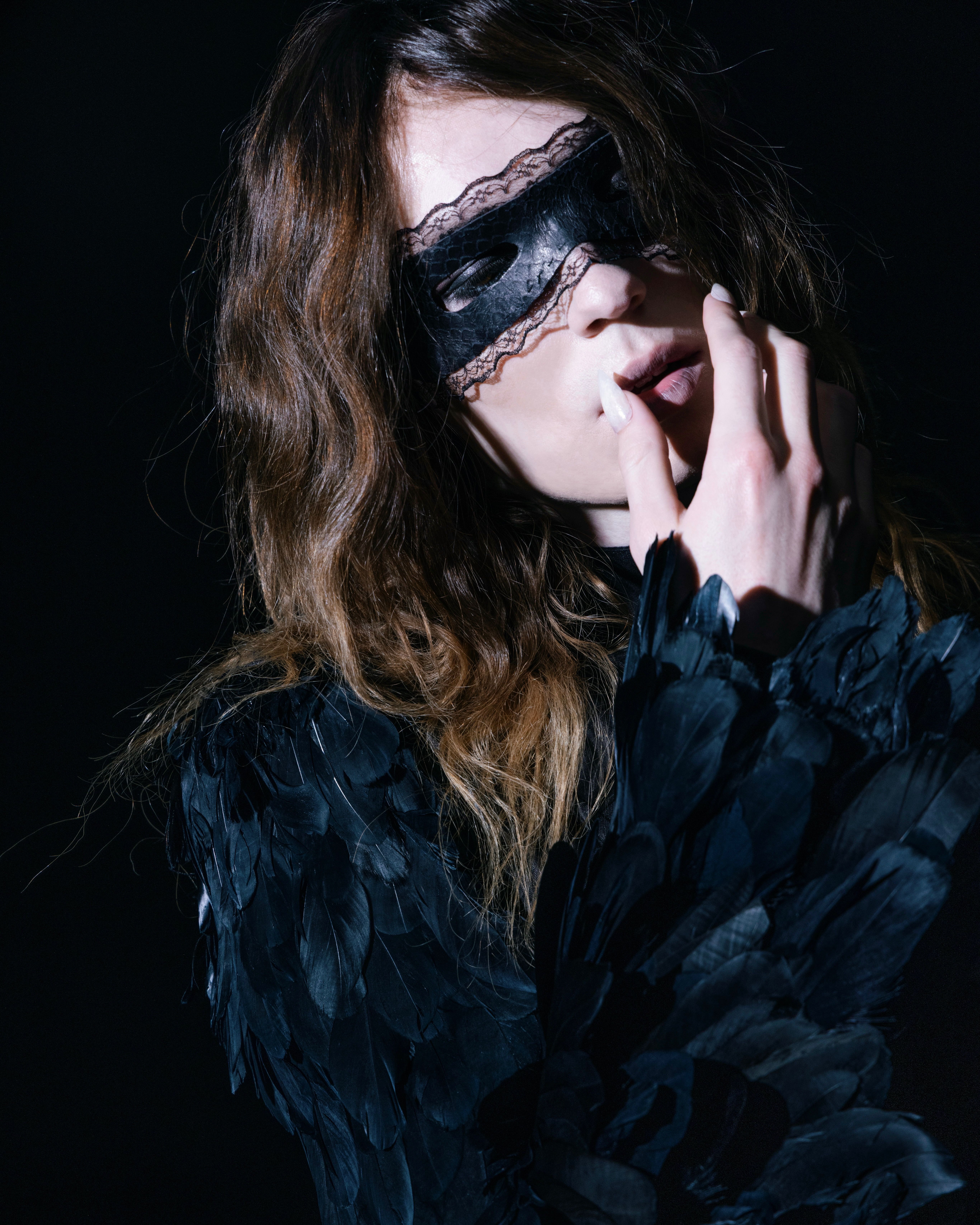 Image from linked report: 2hollis Announces New Album Pirouette