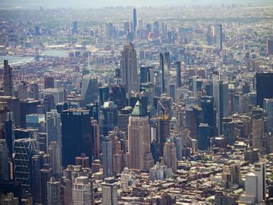 Image from linked report: Casino mogul and former Trump secretary join forces to take on NYC's pied-à-terre tax