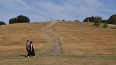 Source-feed image associated with Amber heat health alerts for parts of UK ahead of next heatwave