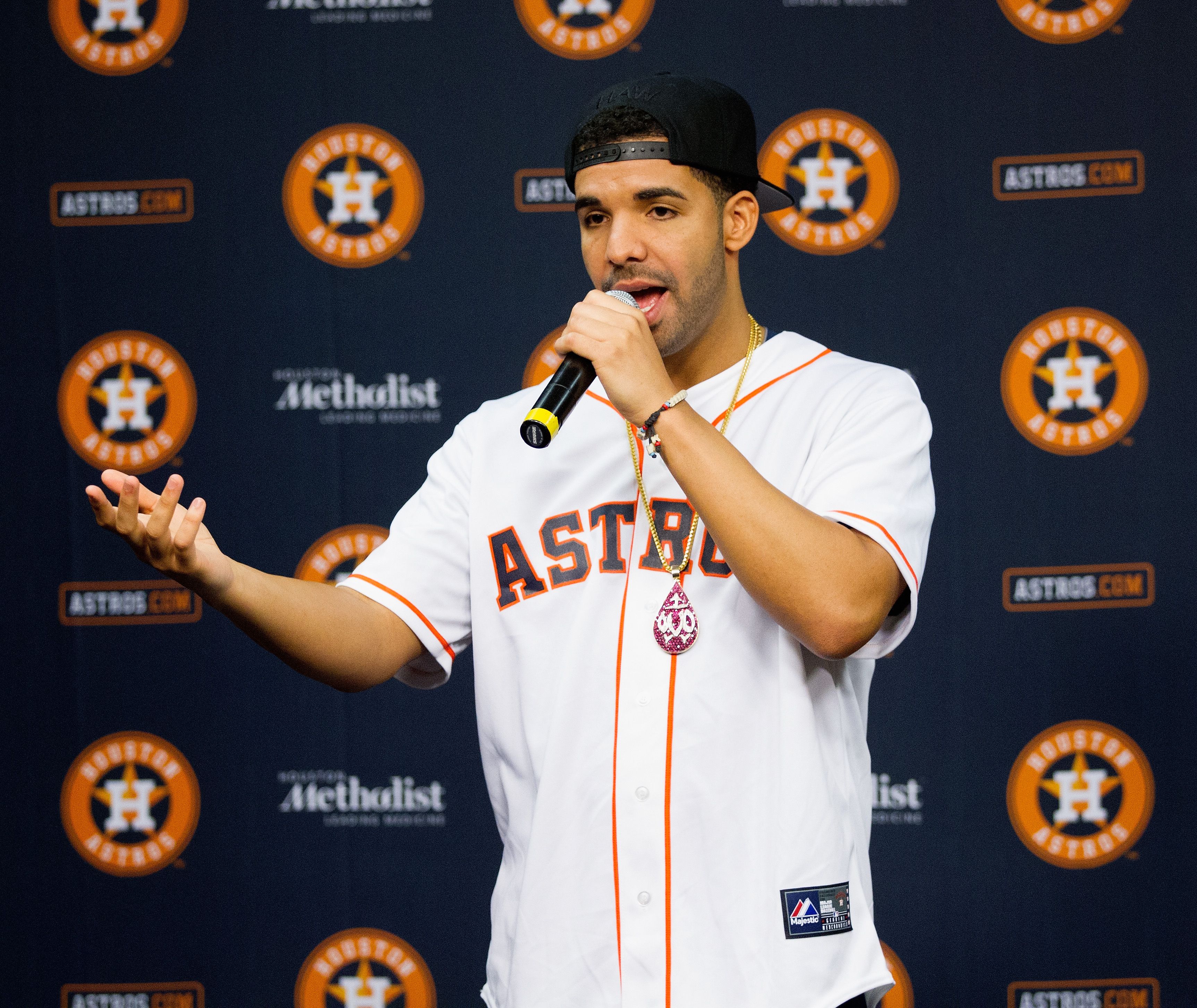 Image from linked report: Drake and Don Toliver’s “Choosin’ Texas” Remix Is Officially Here