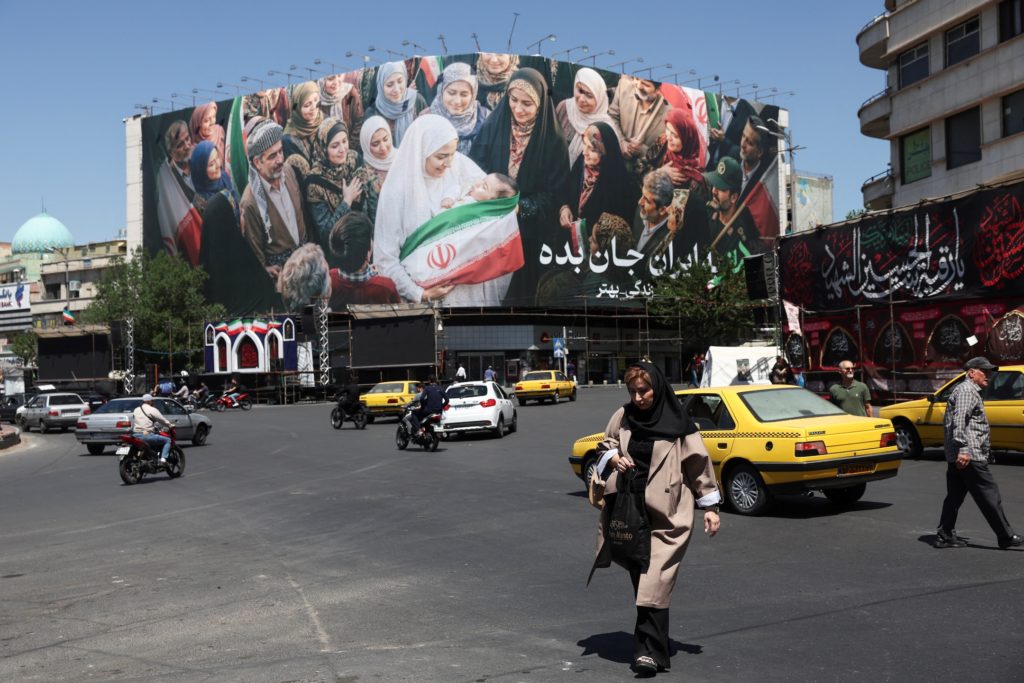 Source-feed image associated with Vance says U.S. and Iran make progress, but Trump's backing unclear